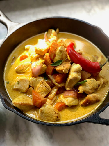 YELLOW THAI CHICKEN CURRY